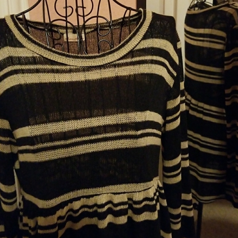 Baby doll light weight top worn once
